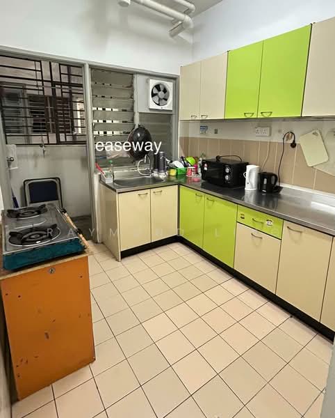 Kondominium untuk Disewa di Residensi Laguna (Sunway Belvedere) - Raymond Ling - Kitchen - PropertyGuru.com.my