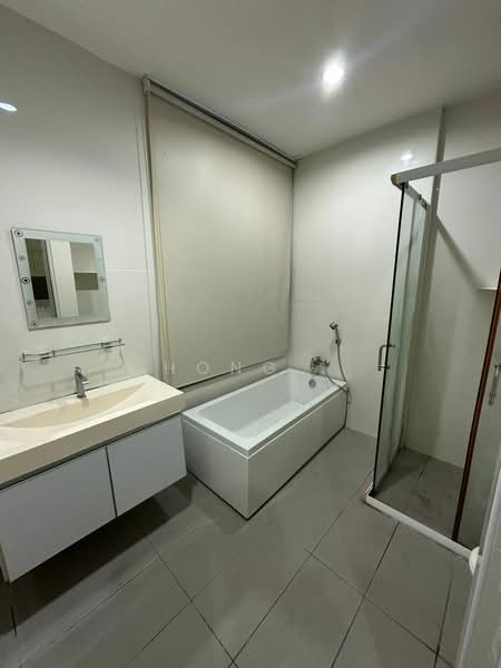 Kondominium untuk Disewa di Zan Pavillion - Hong . - Bathroom - PropertyGuru.com.my