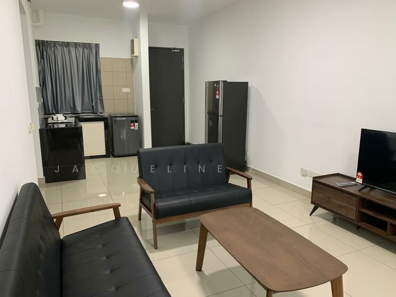 Servis Apartment untuk Dijual di Univ 360 Place - Jacqueline Zheng - Living Room - PropertyGuru.com.my