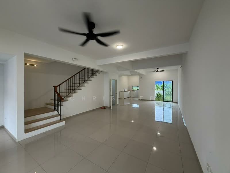 2-storey Terraced House for Rent in Bandar Gamuda Cove (Dengkil) - Chris Lee - Living Room - PropertyGuru.com.my