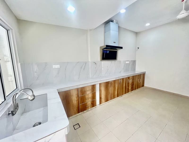 Rumah Teres 1 Tingkat untuk Disewa di Taman Tun Dr Ismail (Kuala Lumpur) - Juliana Mahmud - Kitchen - PropertyGuru.com.my