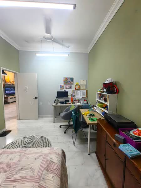 2-storey Terraced House for Sale in Bandar Kinrara Seksyen 9 (Bandar Kinrara) - Mak Oliver - Study - PropertyGuru.com.my