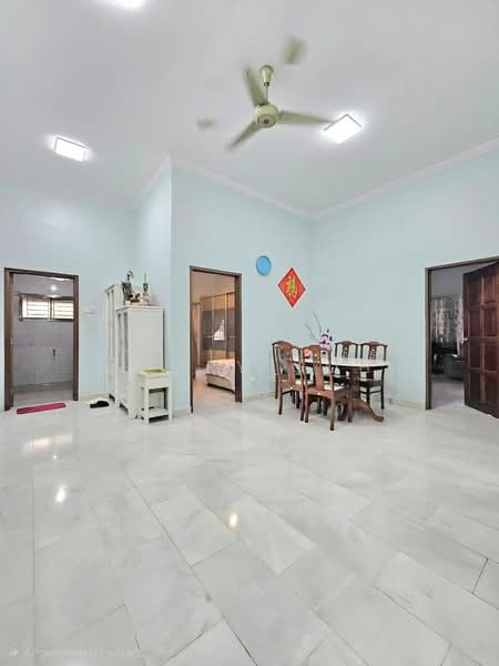 Rumah Banglo untuk Dijual di Taman Melodies (Johor Bahru) - Herry Goh - Living Room - PropertyGuru.com.my
