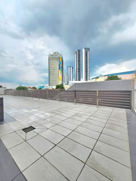 Rumah Banglo untuk Dijual di Taman Melodies (Johor Bahru) - Herry Goh - Exterior - PropertyGuru.com.my