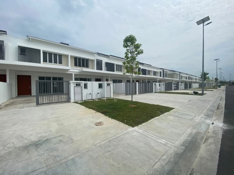 2-storey Terraced House for Rent in Bandar Gamuda Cove (Dengkil) - Chris Lee - Exterior - PropertyGuru.com.my