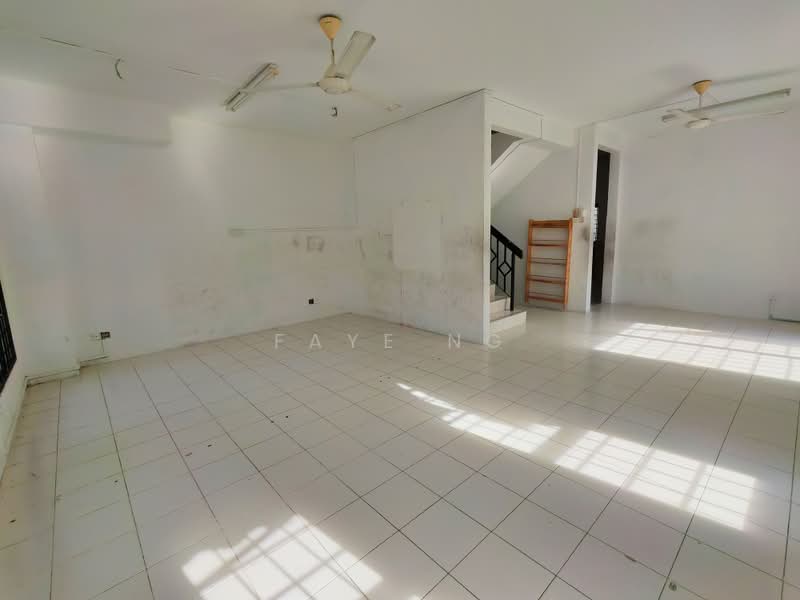 Rumah Teres 2 Tingkat untuk Dijual di Setia Impian (Setia Alam) - Faye Ng - Living Room - PropertyGuru.com.my