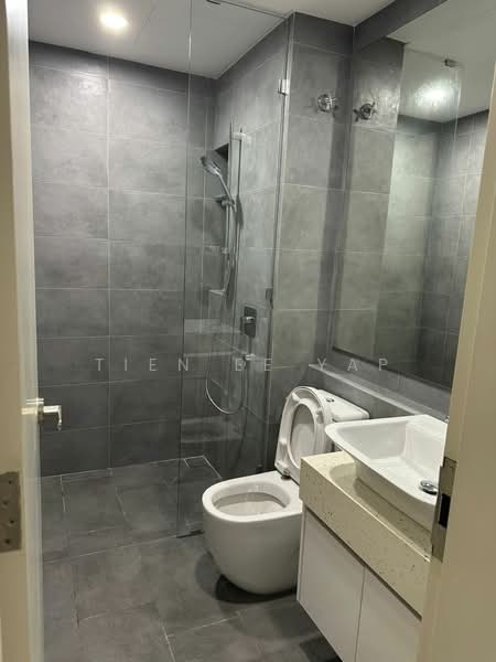 Kondominium untuk Disewa di ALIX Residences - Tien Ee Yap - Bathroom - PropertyGuru.com.my
