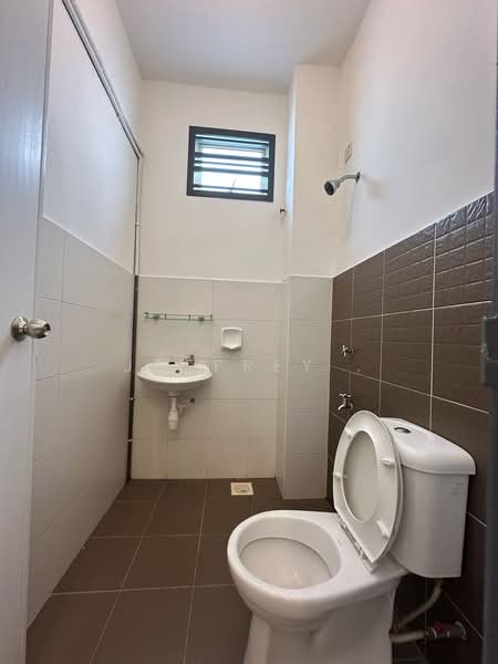 Rumah Teres 2 Tingkat untuk Disewa di Setia Tropika (Johor Bahru) - Jaffrey . - PropertyGuru.com.my