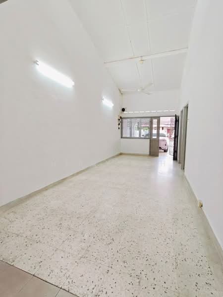Rumah Teres 1 Tingkat untuk Dijual di Taman Pelangi (Johor Bahru) - Herry Goh - Interior - PropertyGuru.com.my