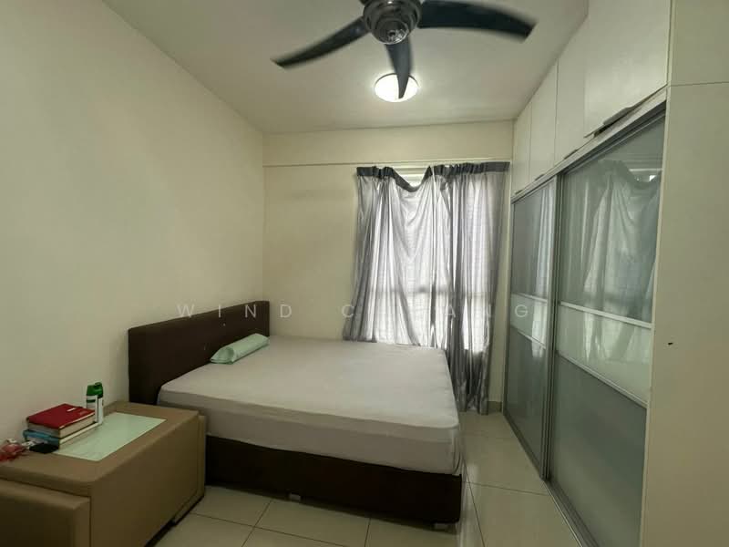 Kondominium untuk Dijual di Casa Tropicana - Wind Cheang - Bedroom - PropertyGuru.com.my
