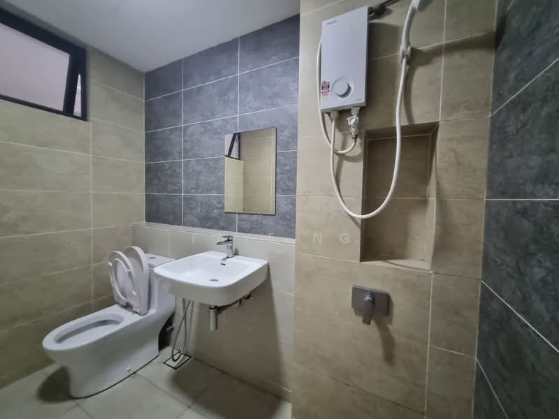 Servis Apartment untuk Disewa di Setia City Residences - Faye Ng - Bathroom - PropertyGuru.com.my