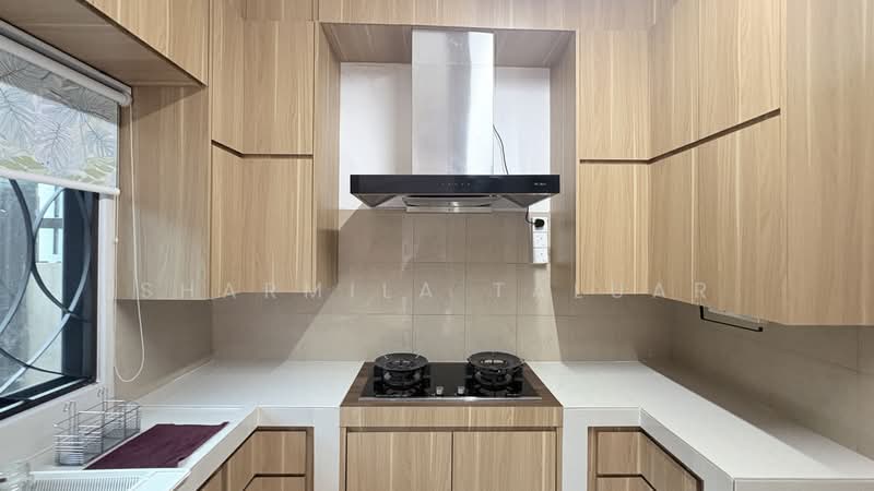 Terraced House for Rent in Bangsar (Kuala Lumpur) - Sharmila Taluar - Kitchen - PropertyGuru.com.my