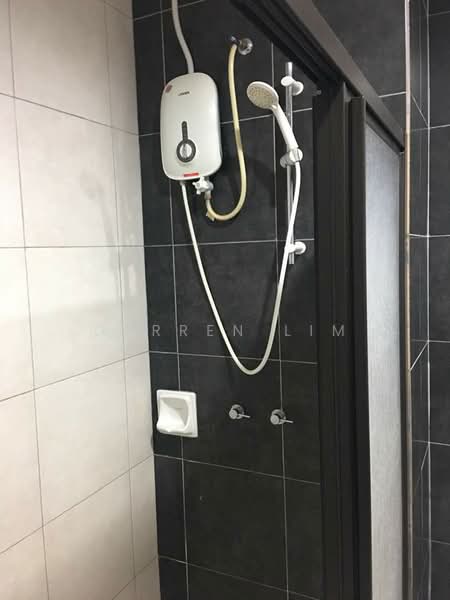 Service Residence for Rent at D'Pulze Cyberjaya - Darren Lim - Bathroom - PropertyGuru.com.my