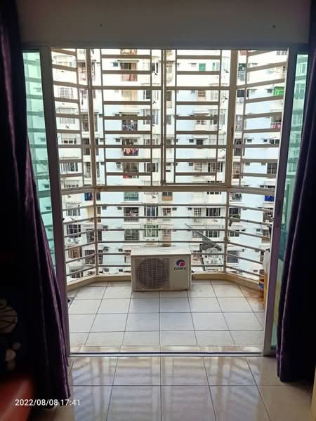 Condominium for Sale at Sri Kristal - Hong . - Balcony - PropertyGuru.com.my