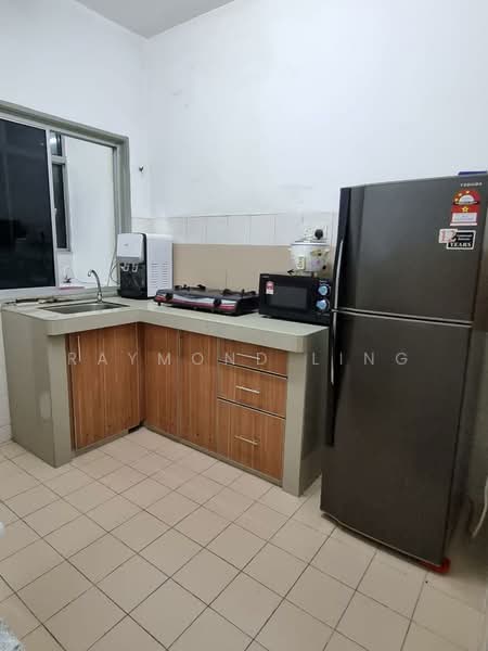 Condominium for Rent at Residensi Laguna (Sunway Belvedere) - Raymond Ling - Kitchen - PropertyGuru.com.my