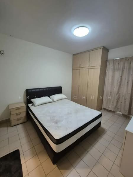 Kondominium untuk Dijual di Perdana Exclusive - Ernest Chuah - Bedroom - PropertyGuru.com.my