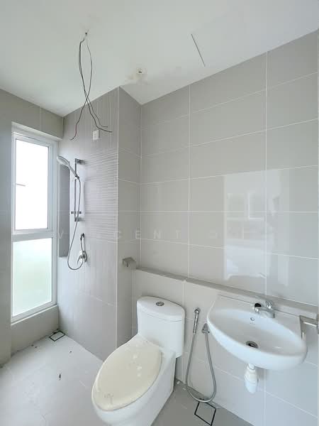Kondominium untuk Dijual di Orchard Ville - Vincent Ooi - Bathroom - PropertyGuru.com.my