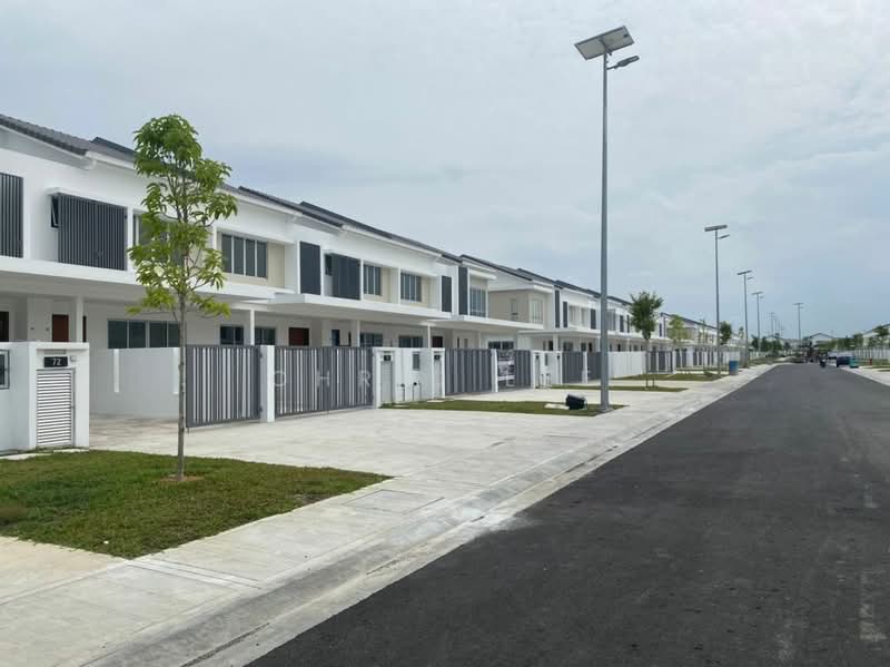 2-storey Terraced House for Rent in Bandar Gamuda Cove (Dengkil) - Chris Lee - Exterior - PropertyGuru.com.my