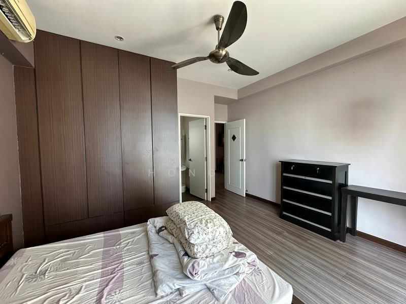 Condominium for Sale at Coastal Tower - Hong . - Bedroom - PropertyGuru.com.my