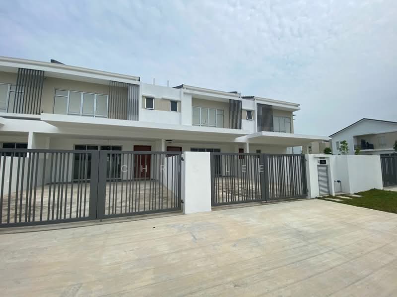 2-storey Terraced House for Rent in Bandar Gamuda Cove (Dengkil) - Chris Lee - Exterior - PropertyGuru.com.my