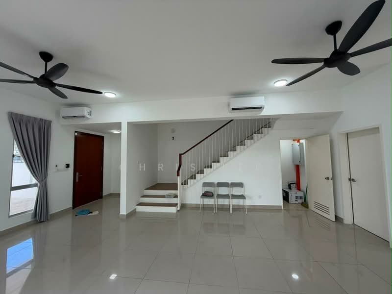 2-storey Terraced House for Rent in Bandar Gamuda Cove (Dengkil) - Chris Lee - Living Room - PropertyGuru.com.my