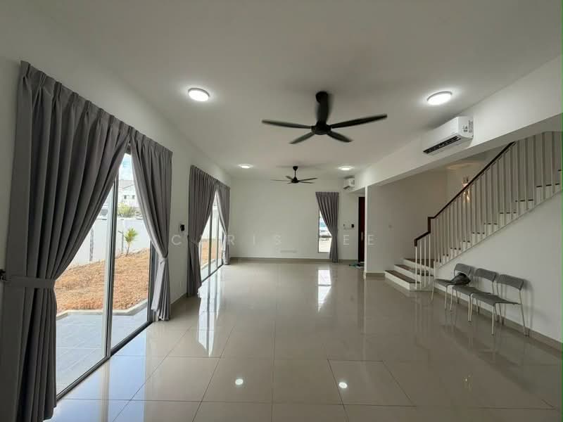 2-storey Terraced House for Rent in Bandar Gamuda Cove (Dengkil) - Chris Lee - Living Room - PropertyGuru.com.my