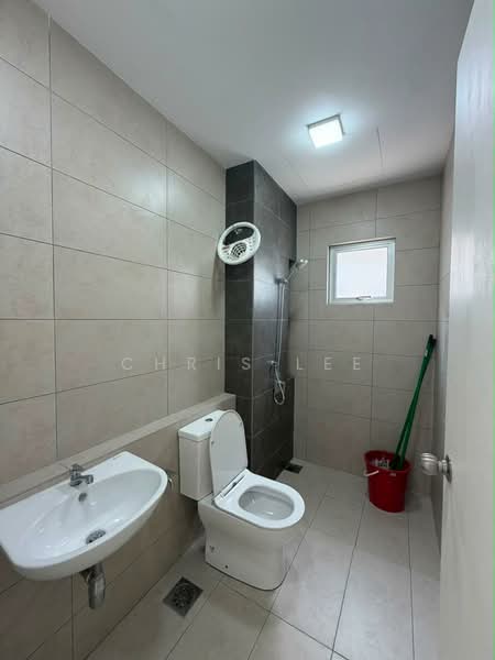 2-storey Terraced House for Rent in Bandar Gamuda Cove (Dengkil) - Chris Lee - Bathroom - PropertyGuru.com.my