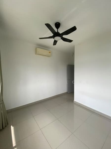 Condominium for Rent at Dwiputra Residences - Calvin Loke - Interior - PropertyGuru.com.my