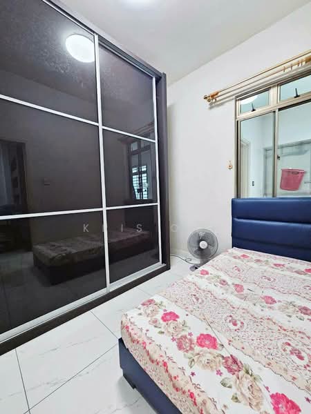 Rumah Teres 2 Tingkat untuk Disewa di Taman Mount Austin (Tebrau) - Kris Ong - Bedroom - PropertyGuru.com.my