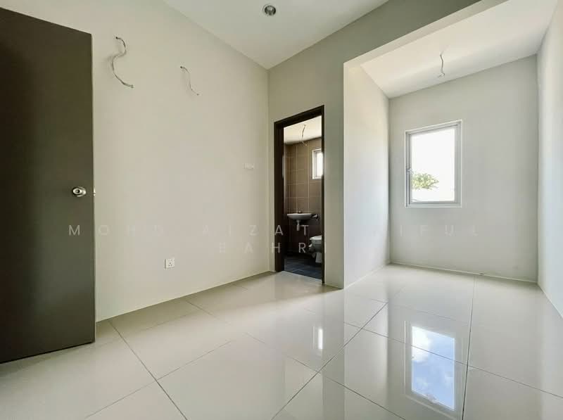 Rumah Teres 2-Tingkat untuk Dijual di Kampung Selangor Dredging (Dengkil) - Mohd Aizat Saiful Bahri - Interior - PropertyGuru.com.my