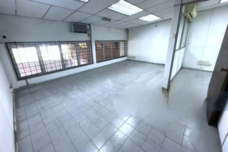 Semi-D Factory for Sale in Taman Daya (Johor Bahru) - Karl Lim - Interior - PropertyGuru.com.my