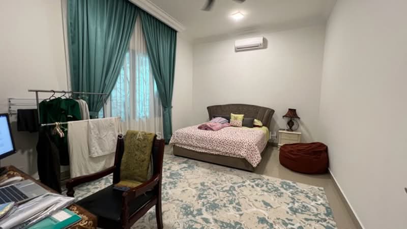 Semi-Detached House for Sale in Taman Equine (Seri Kembangan) - Sasha Goh - Bedroom - PropertyGuru.com.my