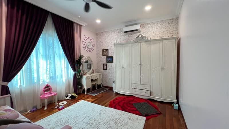 Semi-Detached House for Sale in Taman Equine (Seri Kembangan) - Sasha Goh - Bedroom - PropertyGuru.com.my