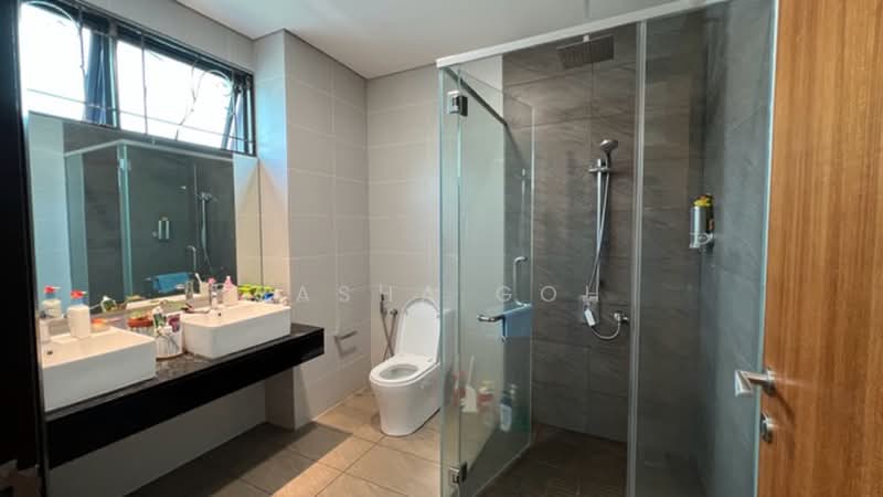 Semi-Detached House for Sale in Taman Equine (Seri Kembangan) - Sasha Goh - Bathroom - PropertyGuru.com.my