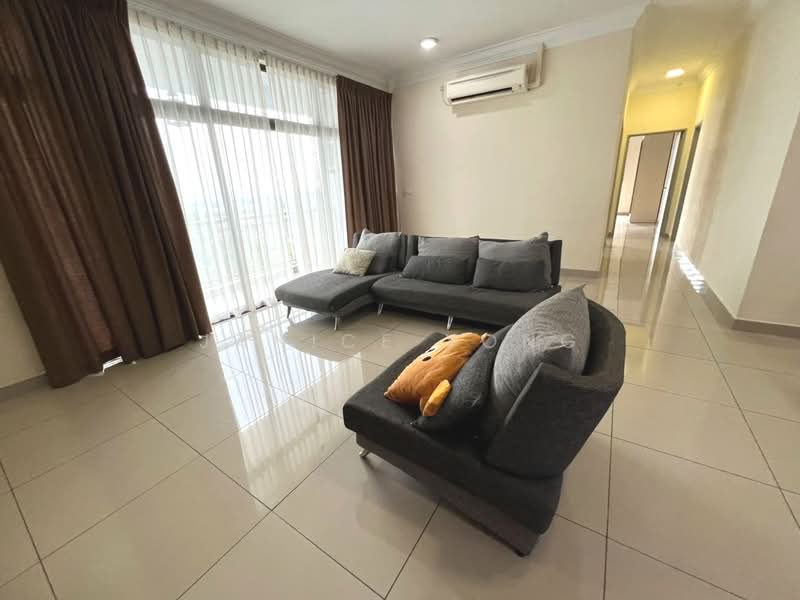 Pangsapuri untuk Dijual di Austin Regency (Pangsapuri Austin Perdana) - Janice Yong - Living Room - PropertyGuru.com.my