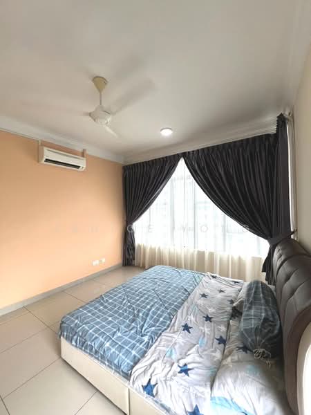 Pangsapuri untuk Dijual di Austin Regency (Pangsapuri Austin Perdana) - Janice Yong - Bedroom - PropertyGuru.com.my