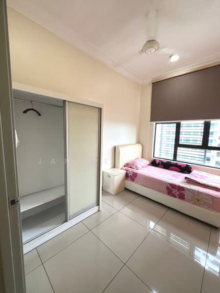 Pangsapuri untuk Dijual di Austin Regency (Pangsapuri Austin Perdana) - Janice Yong - Bedroom - PropertyGuru.com.my