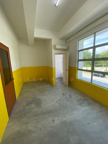 Shop / Office for Sale in Semenyih (Selangor) - Calvin Loke - Interior - PropertyGuru.com.my