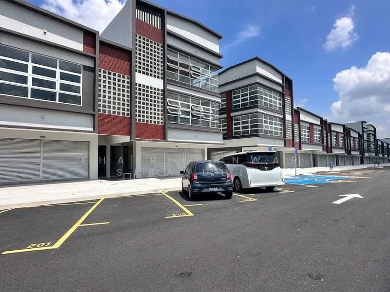 Shop / Office for Rent in Elmina (Shah Alam) - Khairil Anwar Sirajudin - Exterior - PropertyGuru.com.my