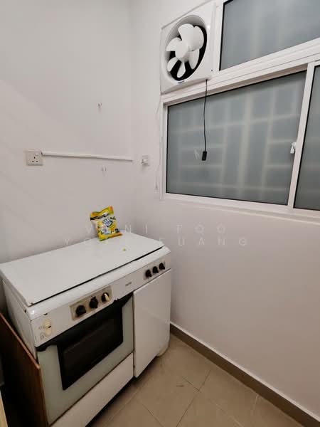 Pangsapuri untuk Disewa di Seri Baiduri - Veni Foo Yoke Fuang - Kitchen - PropertyGuru.com.my