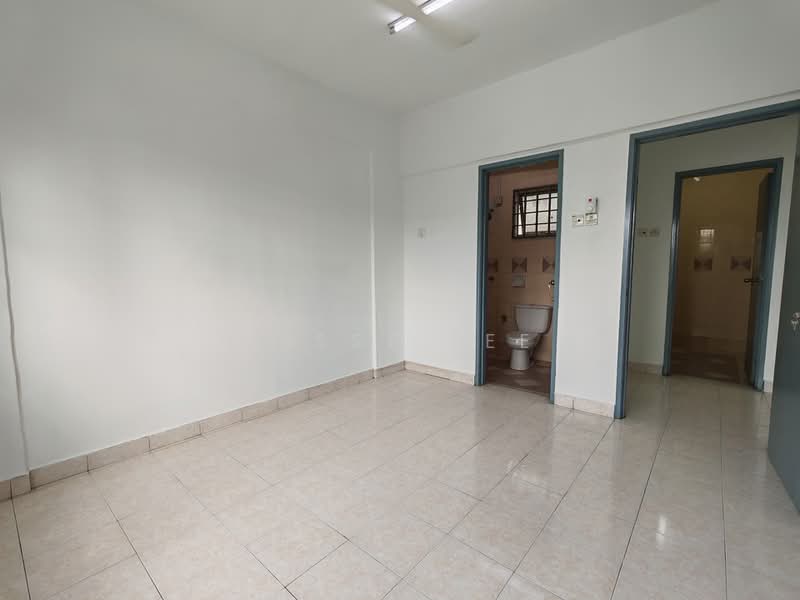 Apartment for Rent at Pangsapuri Salvia - Jesse Lee - Bathroom - PropertyGuru.com.my