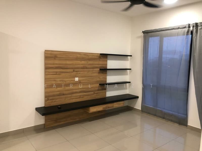 Service Residence for Rent at Paramount Utropolis - Hairul Haizat - Living Room - PropertyGuru.com.my