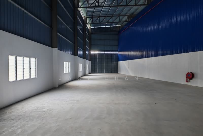 Warehouse for Rent in Kampung Baru Subang (Sungai Buloh) - Jack Chan - Interior - PropertyGuru.com.my