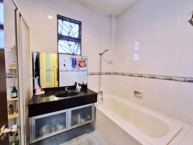 Rumah Berkembar untuk Dijual di Ampang Jaya (Ampang) - Nor Azdlin Adnan - PropertyGuru.com.my