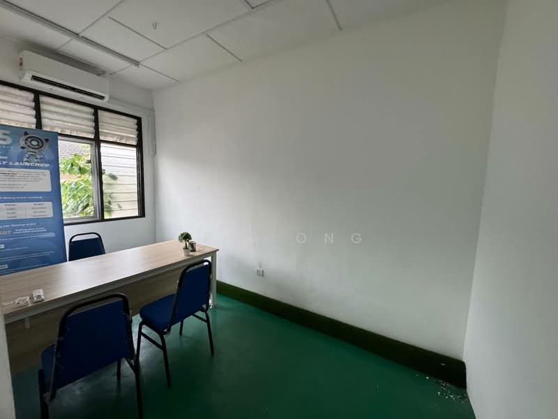 Shop / Office for Rent in Taman Puteri Wangsa (Ulu Tiram) - Kris Ong - Interior - PropertyGuru.com.my