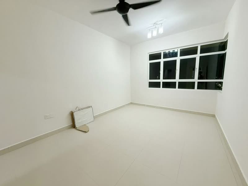 Pangsapuri untuk Dijual di Perling Heights Apartments - Robbie Tan - Interior - PropertyGuru.com.my