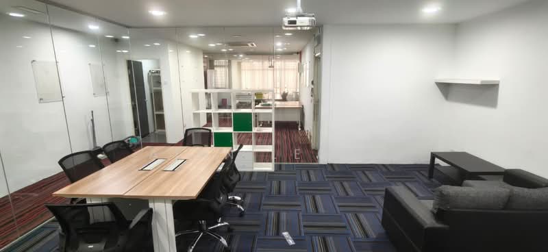 Shop / Office for Rent in Taman Molek (Johor Bahru) - Alan Leong - Interior - PropertyGuru.com.my