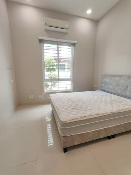 Rumah Banglo untuk Dijual di Bandar Sungai Long (Selangor) - David Wan - Bedroom - PropertyGuru.com.my
