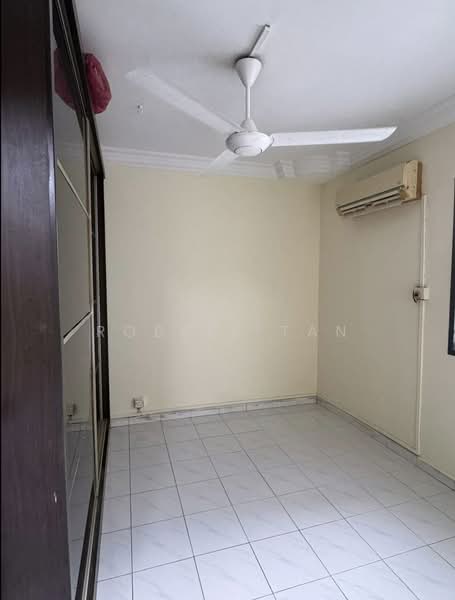Flat for Rent at Bandar Selesa Jaya - Robbie Tan - Interior - PropertyGuru.com.my
