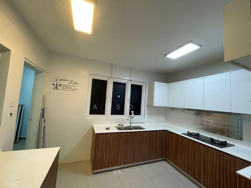 Servis Apartment untuk Dijual di Seasons Amara Larkin - Carson . - Kitchen - PropertyGuru.com.my